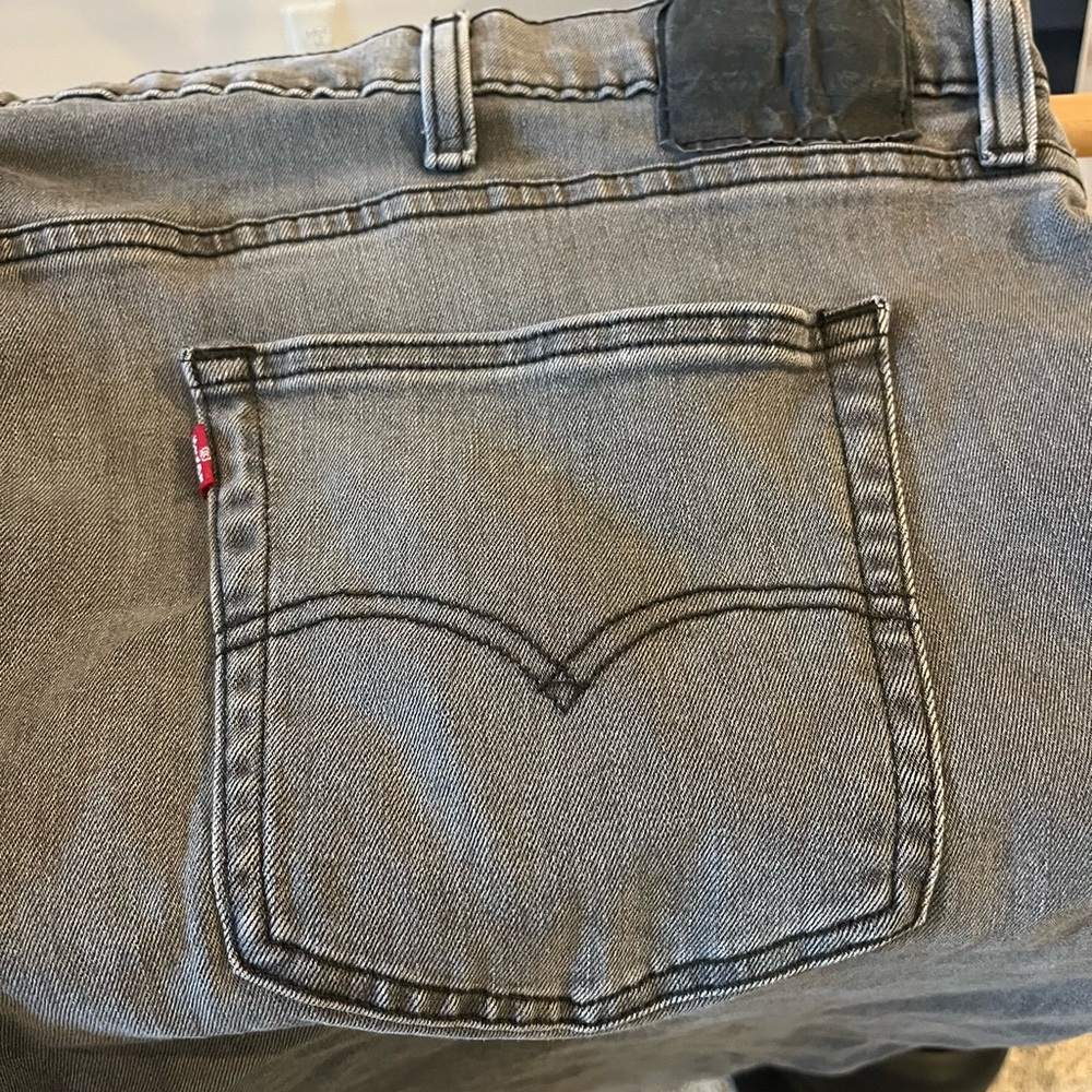 Levi’s loose fit gray jeans 52x30